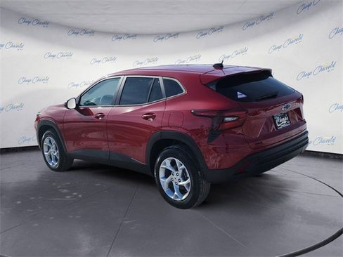 New 2026 Chevrolet Trax LS w/ LS Convenience Package image 3