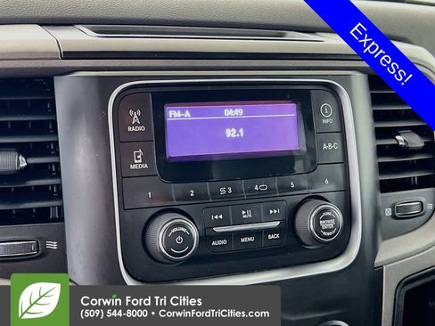 Used 2014 RAM 1500 Express AWD/4WD image 19