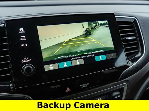 Used 2023 Honda Passport TrailSport image 13