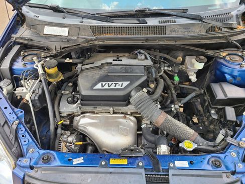 Used 2004 Toyota RAV4 2WD image 32