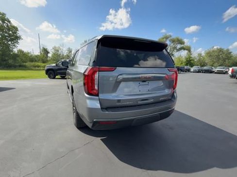 Certified 2022 GMC Yukon XL AT4 AWD/4WD image 7