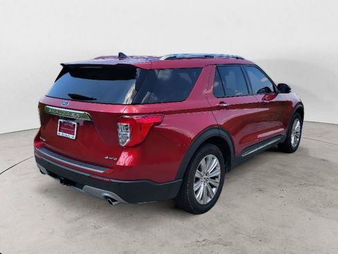 Used 2023 Ford Explorer Limited w/ Equipment Group 301A AWD/4WD image 12