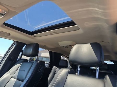 Used 2017 Dodge Durango Citadel w/ Premium Entertainment Group AWD/4WD image 6