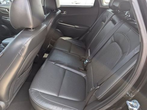 Used 2019 Hyundai Kona Limited FWD image 27