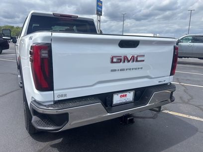New 2026 GMC Sierra 2500 SLT w/ SLT Convenience Package
