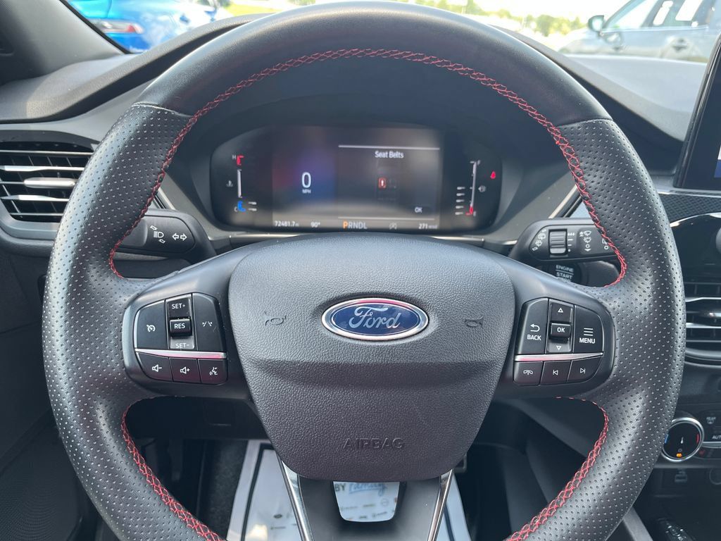 Used 2023 Ford Escape ST-Line AWD/4WD image 14