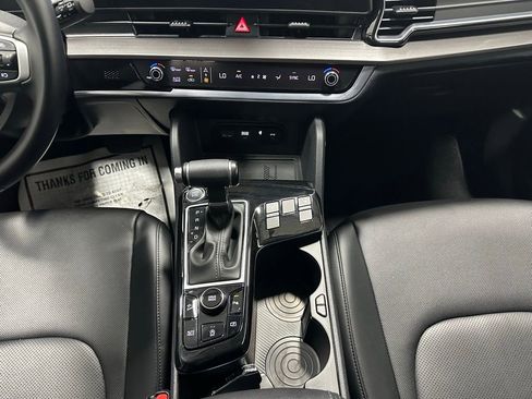 Used 2023 Kia Sportage EX FWD image 34
