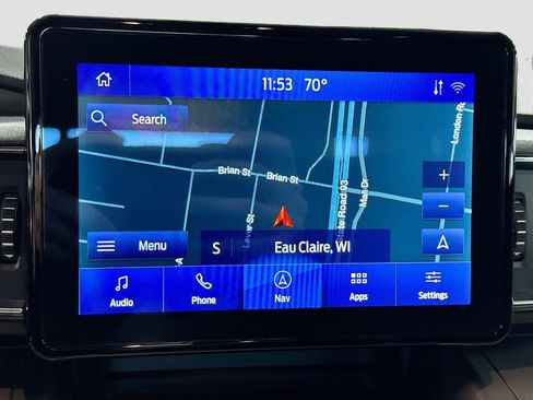 Used 2022 Ford Explorer XLT w/ Equipment Group 202A image 11