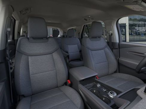 New 2026 Ford Explorer Active AWD/4WD image 10