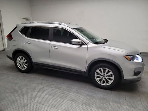 Used 2019 Nissan Rogue SV FWD image 13