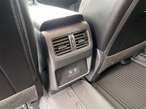 New 2026 Nissan Rogue SV AWD/4WD image 9