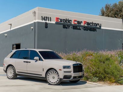 Used 2022 Rolls-Royce Cullinan w/ Cullinan Package