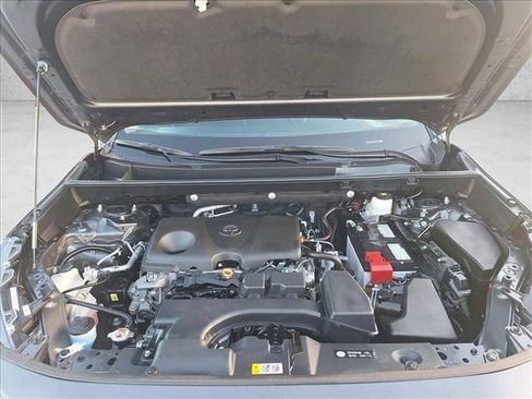 Certified 2025 Toyota RAV4 LE image 22