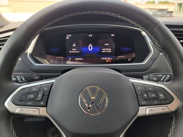Used 2022 Volkswagen Tiguan SE FWD image 20