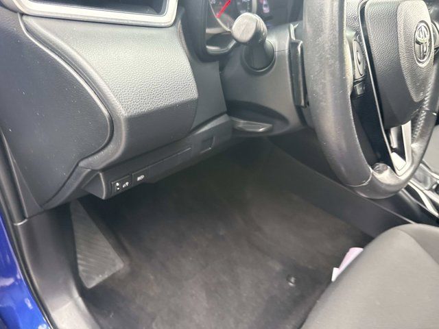 Used 2021 Toyota Corolla SE w/ Carpet Mat Package (TMS) FWD image 19