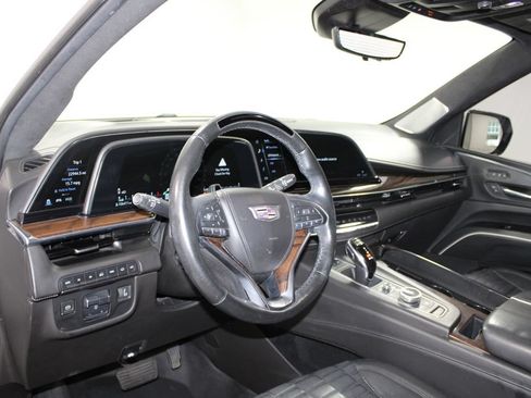 Used 2021 Cadillac Escalade ESV Sport Platinum AWD/4WD image 25