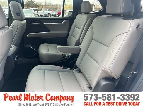 New 2026 GMC Acadia Elevation w/ Elevation Premium Package image 22