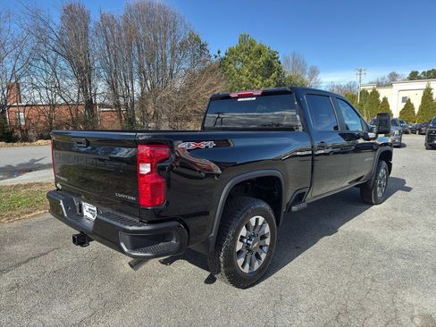 New 2026 Chevrolet Silverado 2500 Custom image 5