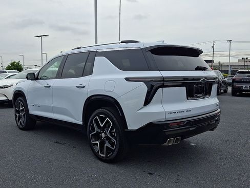 Used 2026 Chevrolet Traverse High Country AWD/4WD image 4