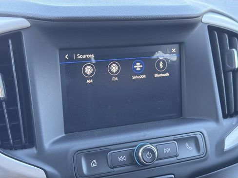 Used 2023 GMC Terrain SLE w/ Elevation Edition image 14