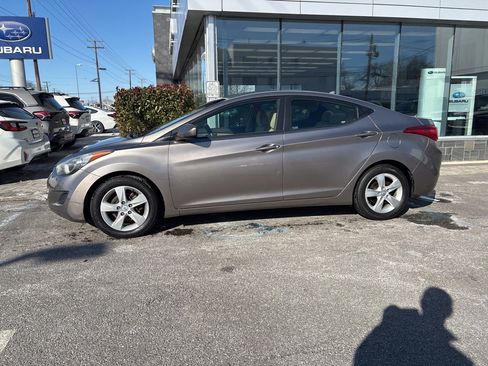 Used 2011 Hyundai Elantra GLS w/ Preferred Equipment Pkg 3 image 7