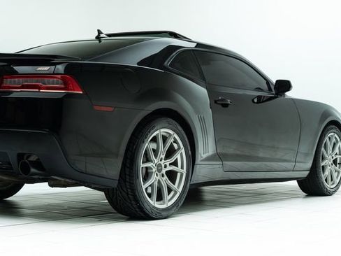 Used 2015 Chevrolet Camaro SS w/ RS Package image 13