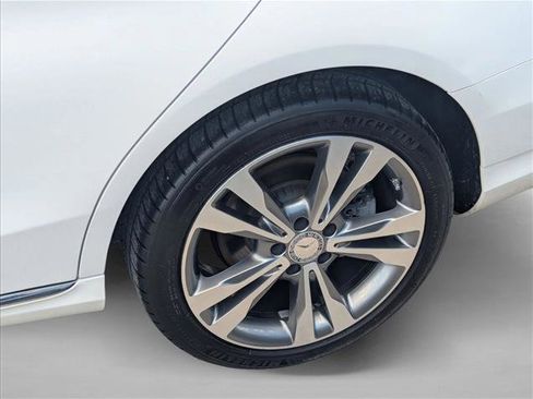 Used 2017 Mercedes-Benz C 300 4MATIC Sedan image 21