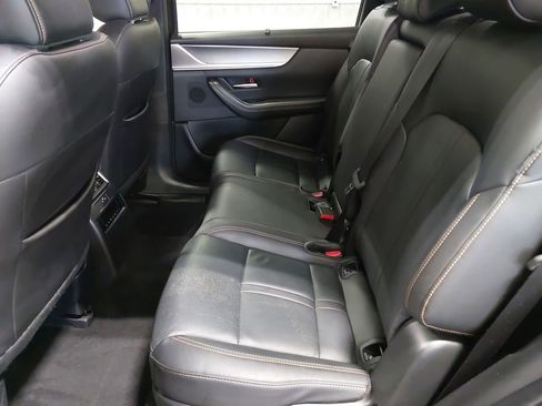 Used 2025 MAZDA CX-90 3.3 Turbo w/ Preferred Package image 16