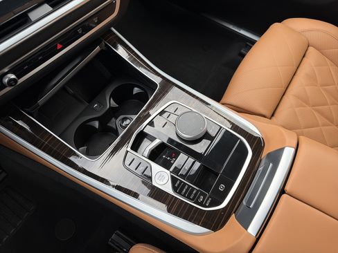 Used 2026 BMW X5 xDrive40i image 6