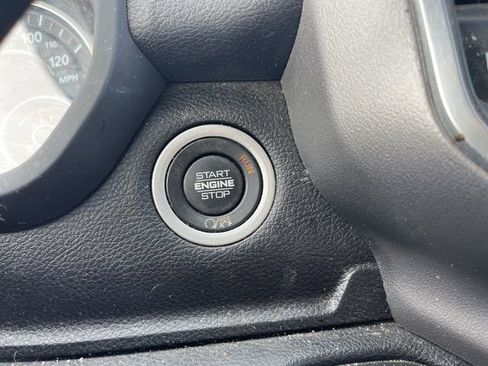 Used 2024 RAM 2500 Big Horn image 30