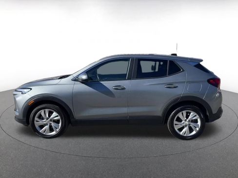 Used 2025 Buick Encore GX Preferred image 8