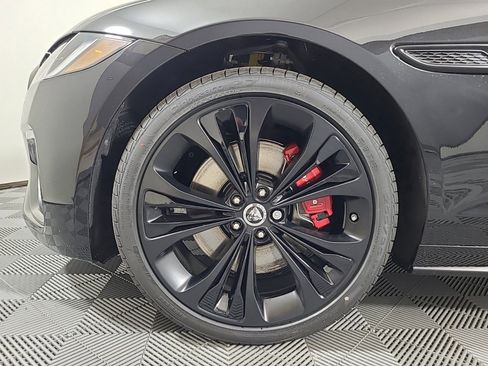 Used 2024 Jaguar XF R-Dynamic SE image 7