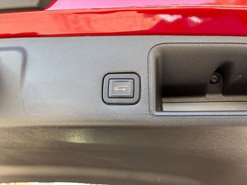 Used 2022 GMC Terrain AT4 w/ Infotainment Package II image 22