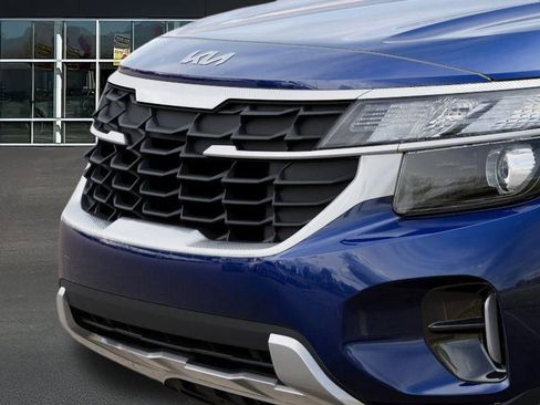 New 2026 Kia Seltos LX image 12