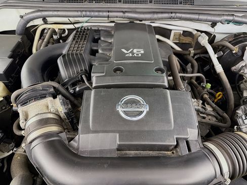 Used 2017 Nissan Frontier SV image 27