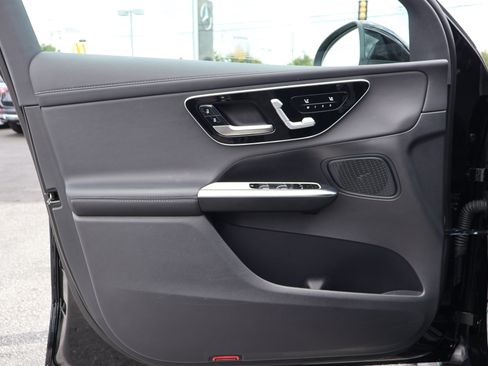 Certified 2026 Mercedes-Benz GLC 300 image 14