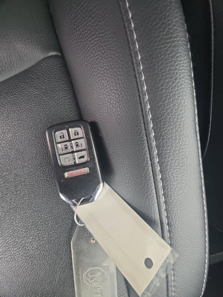 Used 2021 Honda Odyssey Touring image 35