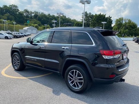 Used 2021 Jeep Grand Cherokee Limited w/ Sun & Sound Group AWD/4WD image 3