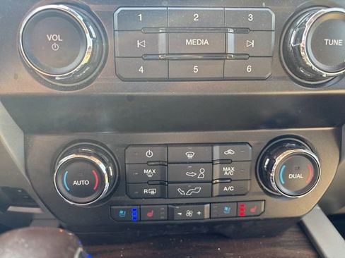 Used 2020 Ford F150 Lariat image 18