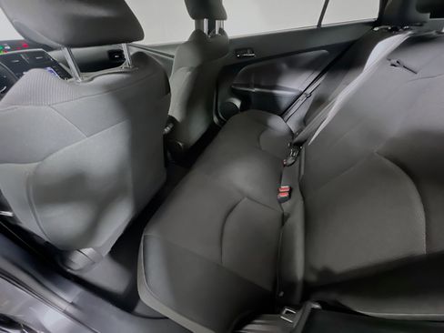 Used 2022 Toyota Prius L Eco image 29