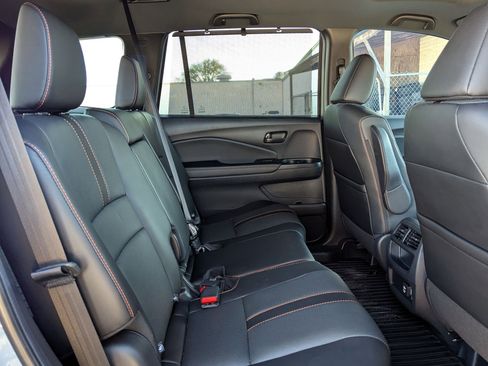 Used 2022 Honda Passport TrailSport image 24