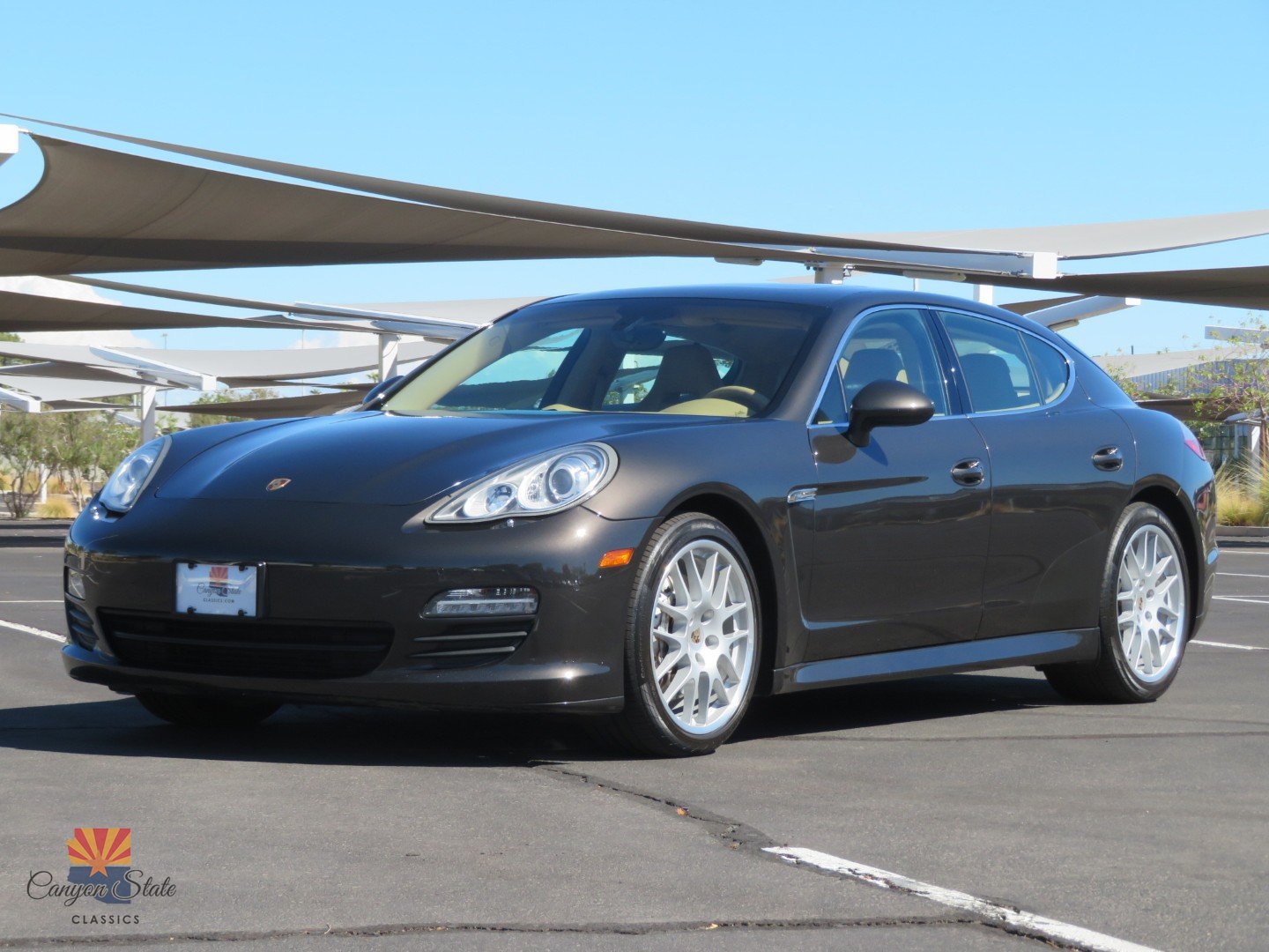 Used 2010 Porsche Panamera S RWD image 5