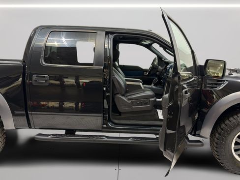 Used 2014 Ford F150 Raptor w/ Equipment Group 801A Luxury image 22