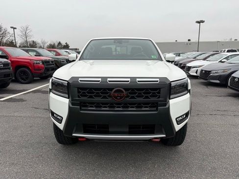 New 2026 Nissan Frontier PRO-4X w/ Pro-4x Convenience Package image 3