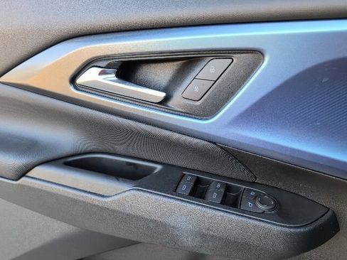 New 2026 Chevrolet Equinox EV LT AWD/4WD image 16
