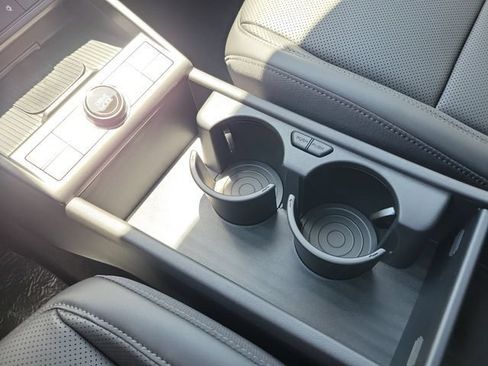 New 2026 Hyundai Kona SEL Premium FWD image 18