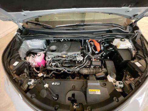 Used 2024 Toyota Sienna XSE w/ XSE Plus Package image 31