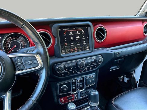 Used 2020 Jeep Gladiator Rubicon AWD/4WD image 7