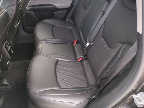 Used 2022 Jeep Compass Latitude image 20