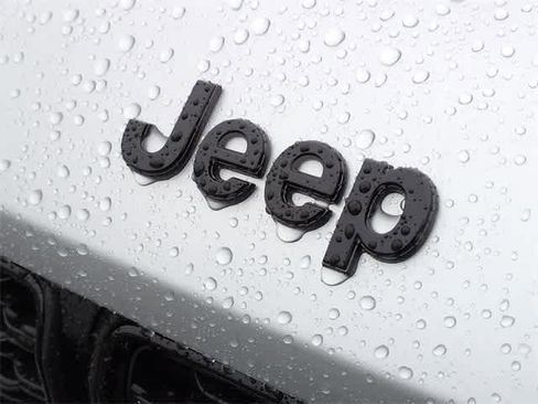 New 2025 Jeep Grand Cherokee L Altitude image 11